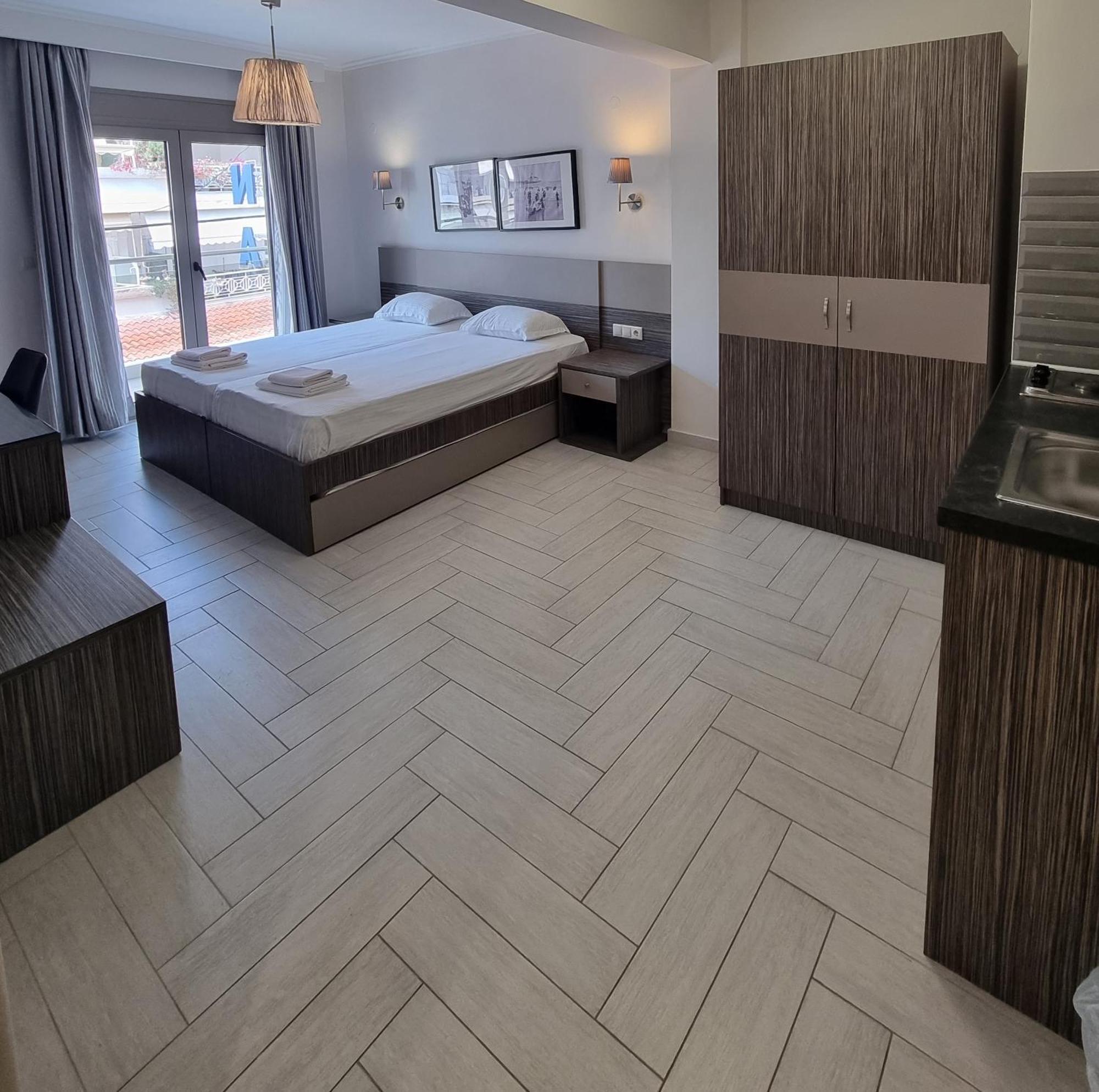 Sissy'S Boutique Apartments Paralía 외부 사진