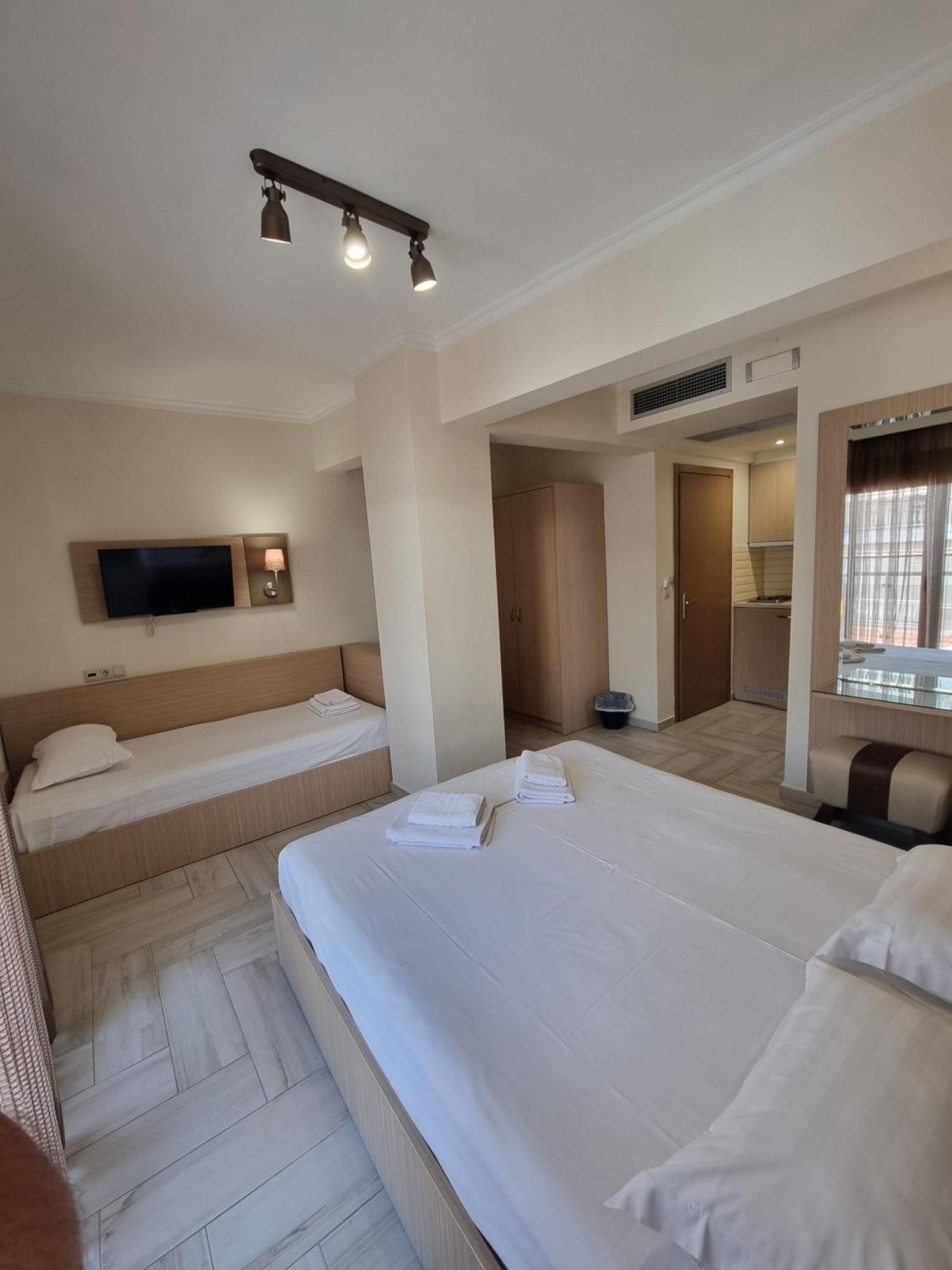Sissy'S Boutique Apartments Paralía 외부 사진